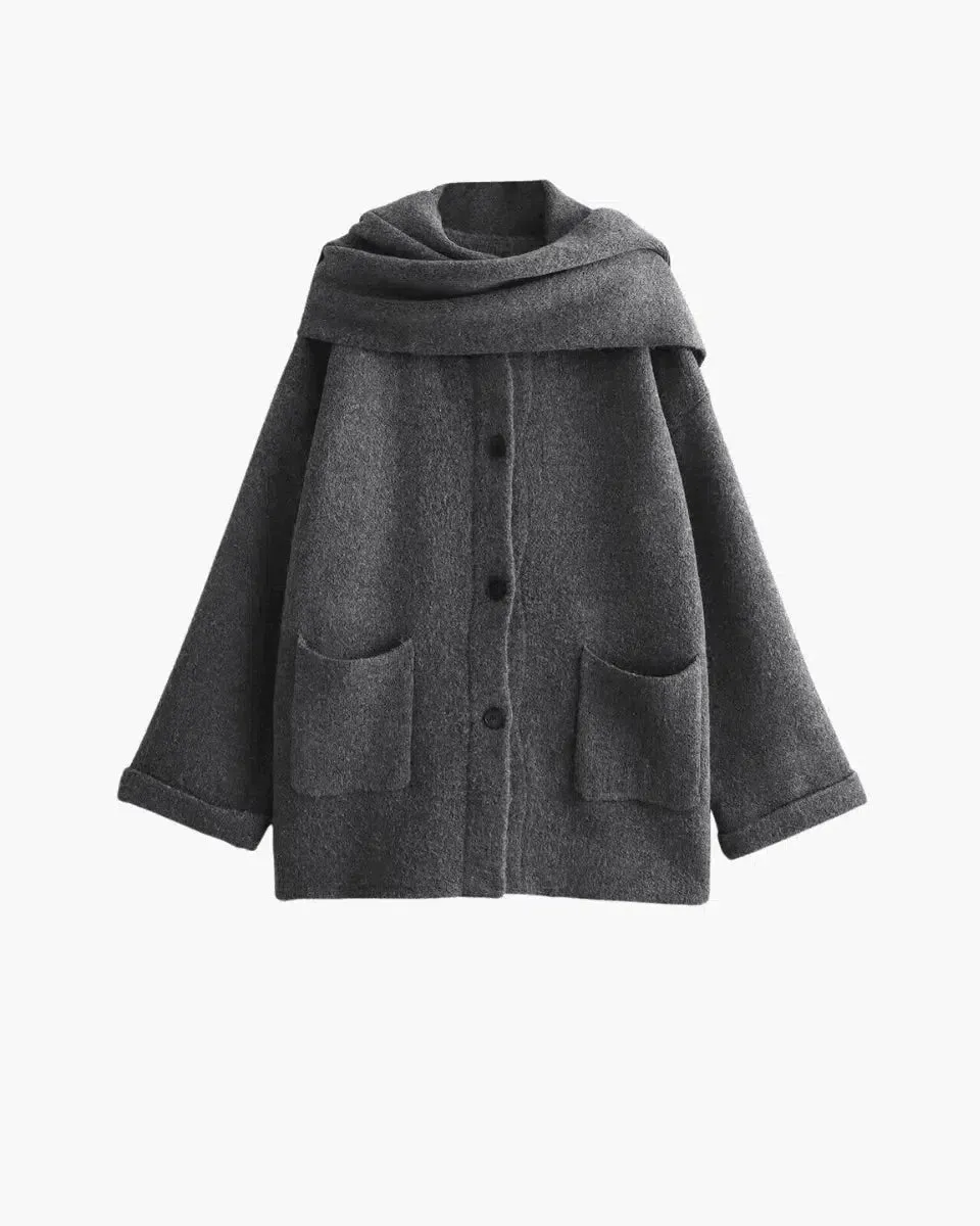 Diana – Knot closure – Scarf coat